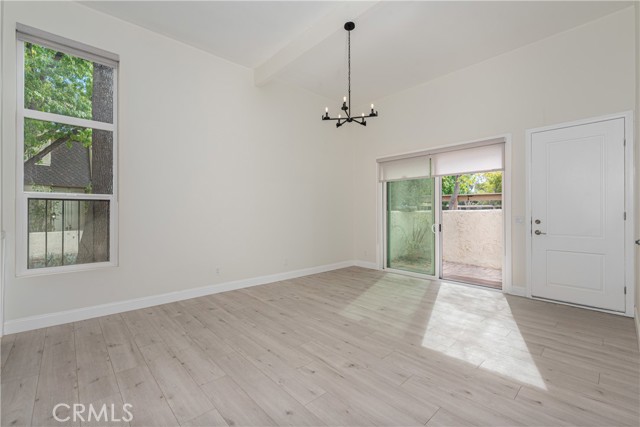 Detail Gallery Image 5 of 27 For 6201 Shoup Ave #66,  Woodland Hills,  CA 91367 - 1 Beds | 2 Baths