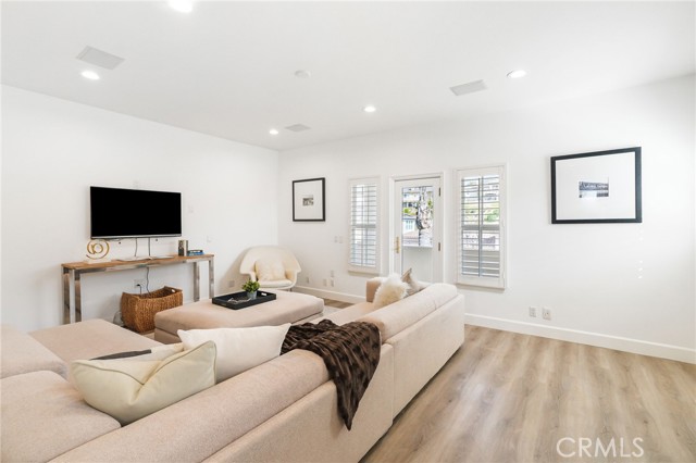 Detail Gallery Image 36 of 64 For 20112 via Cellini, Porter Ranch,  CA 91311 - 4 Beds | 4/1 Baths