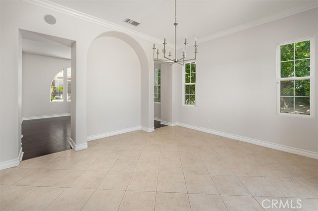 Detail Gallery Image 30 of 75 For 24711 Tiburon St, Valencia,  CA 91355 - 5 Beds | 5 Baths