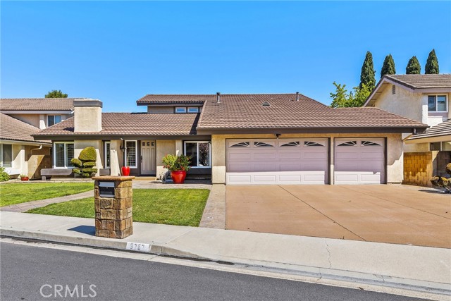 Detail Gallery Image 1 of 1 For 9767 Winthrop Cir, Fountain Valley,  CA 92708 - 4 Beds | 2 Baths