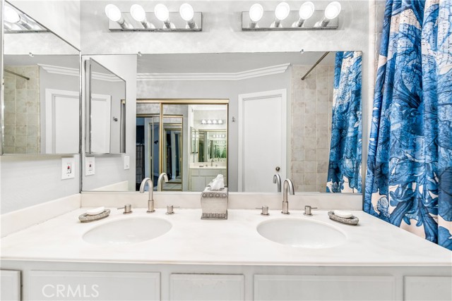 18972 Singingwood Circle, Trabuco Canyon CA: https://media.crmls.org/medias/c34161c4-61aa-41b8-a449-cd7b513e9ae2.jpg