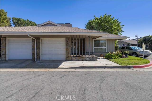 Detail Gallery Image 28 of 42 For 26824 Circle of the Oaks, Newhall,  CA 91321 - 2 Beds | 2 Baths