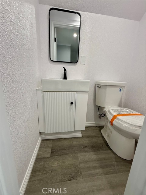 Detail Gallery Image 10 of 17 For 125 E Alondra, Compton,  CA 90220 - 4 Beds | 2 Baths