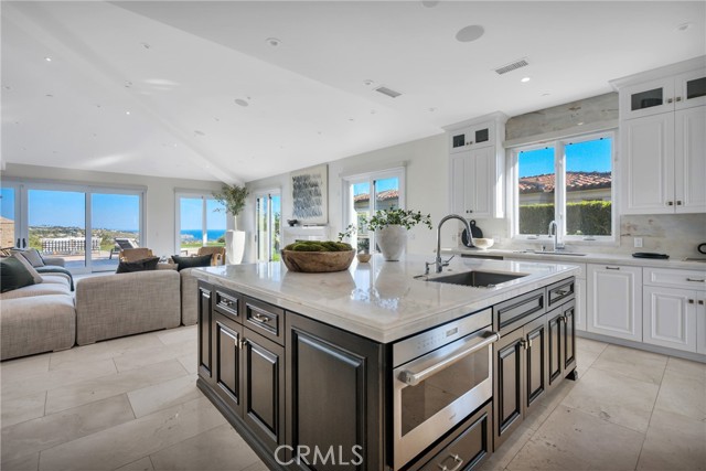 Detail Gallery Image 18 of 72 For 32022 Isthmus View Drive, Rancho Palos Verdes,  CA 90275 - 4 Beds | 4/1 Baths