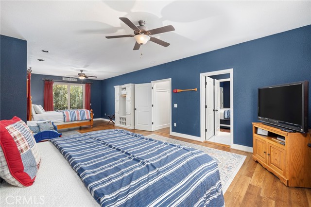 39828 Granite Ridge Lane, Bass Lake CA: https://media.crmls.org/medias/c3454aed-7191-462a-8dd1-ff1f416e946d.jpg