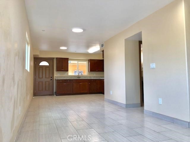 6708 West Boulevard, Los Angeles, California 90043, 3 Bedrooms Bedrooms, ,2 BathroomsBathrooms,Residential Lease,For Rent,6708 West Boulevard,CRPW23225897