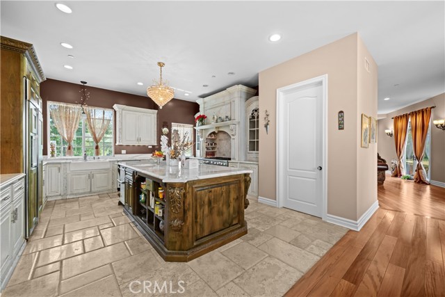 Detail Gallery Image 12 of 41 For 9 Zanja Ln, Bell Canyon,  CA 91307 - 4 Beds | 4/1 Baths