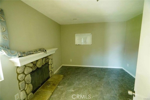 Detail Gallery Image 25 of 26 For 17233 Cerritos St, Fontana,  CA 92336 - 4 Beds | 3 Baths