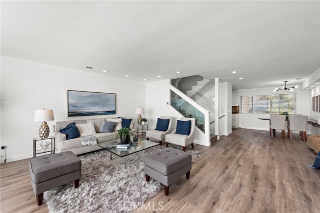 89 Blue Lagoon Villa, Laguna Beach CA: https://media.crmls.org/medias/c34862a1-3ed7-48fe-86a0-40fe92b39193.jpg