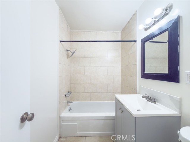 Detail Gallery Image 18 of 44 For 3030 Vineland St #3,  Baldwin Park,  CA 91706 - 2 Beds | 1 Baths