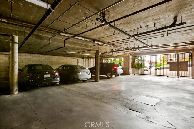 716 Maltman Avenue, Los Angeles CA: https://media.crmls.org/medias/c3491316-e2aa-4e3b-9c86-31ed9103e04f.jpg