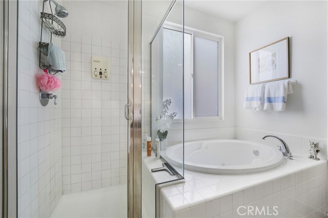 2 Westgate, Irvine CA: https://media.crmls.org/medias/c3491ea7-9861-4227-a27b-394d092d7081.jpg