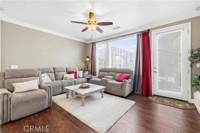 Detail Gallery Image 19 of 49 For 22029 Superior Ct, Saugus,  CA 91390 - 4 Beds | 2/1 Baths