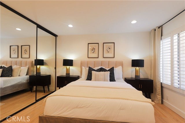 45 Corsica Drive, Newport Beach CA: https://media.crmls.org/medias/c34a54e5-eb33-4439-b62a-ae0216c960a1.jpg