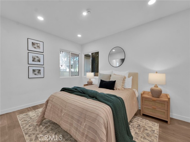 Detail Gallery Image 17 of 22 For 10050 Gloria Ave, Granada Hills,  CA 91343 - 3 Beds | 2/1 Baths