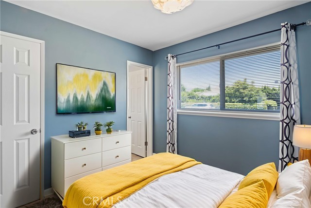 2241 Cordero Avenue, Simi Valley CA: https://media.crmls.org/medias/c34a8c49-7cf5-45de-8278-ff22fac9e9f3.jpg