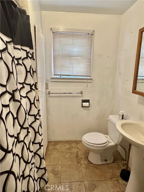 Detail Gallery Image 12 of 23 For 118 S Melody Ln, Merced,  CA 95340 - 2 Beds | 1 Baths