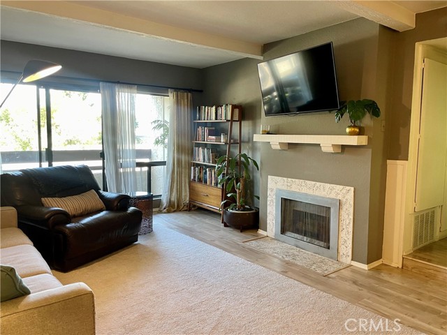 Detail Gallery Image 9 of 27 For 21372 Brookhurst St #123,  Huntington Beach,  CA 92646 - 2 Beds | 2 Baths