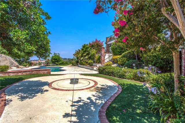 6966 Ranch View Road, Riverside CA: https://media.crmls.org/medias/c34d6fc2-e268-418b-af80-05ce3927d905.jpg
