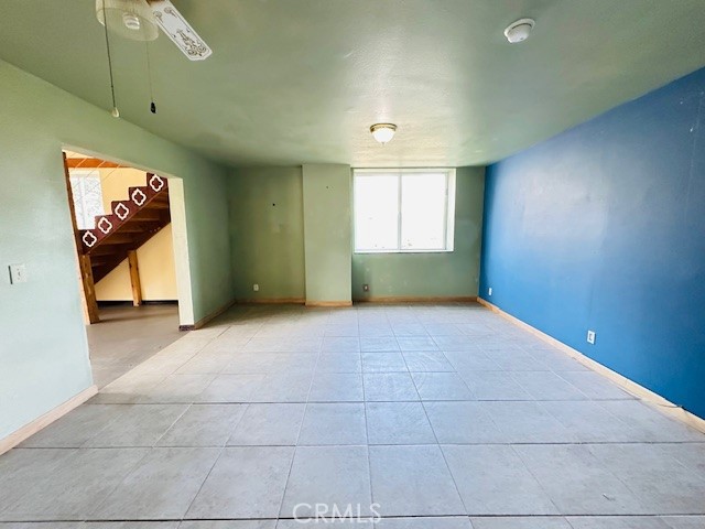 https://media.crmls.org/medias/c34d8d88-e848-4199-a29e-6255cace3967.jpg?preset=X-Large
