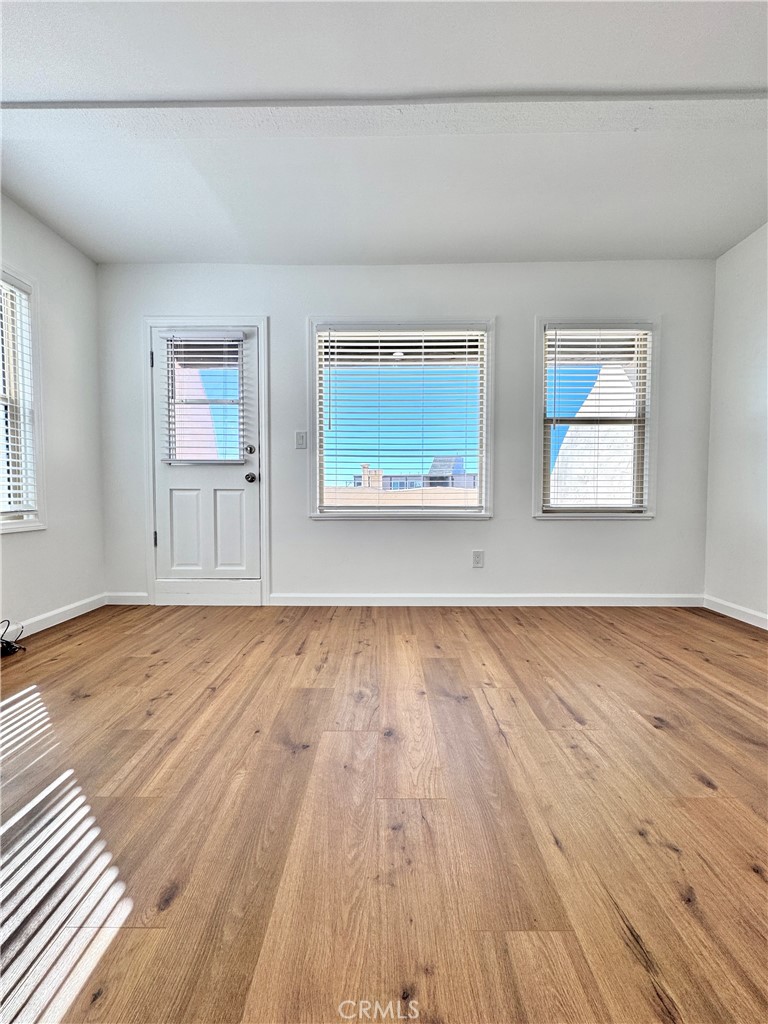 1912 Hermosa Avenue