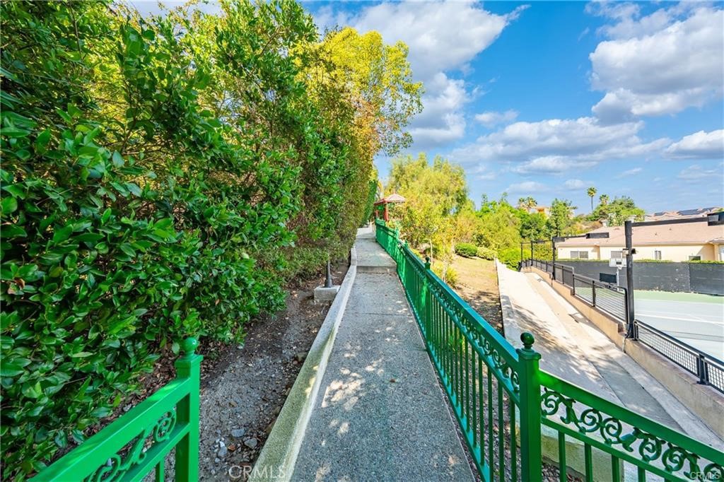 MLS #WS26169393 image #57