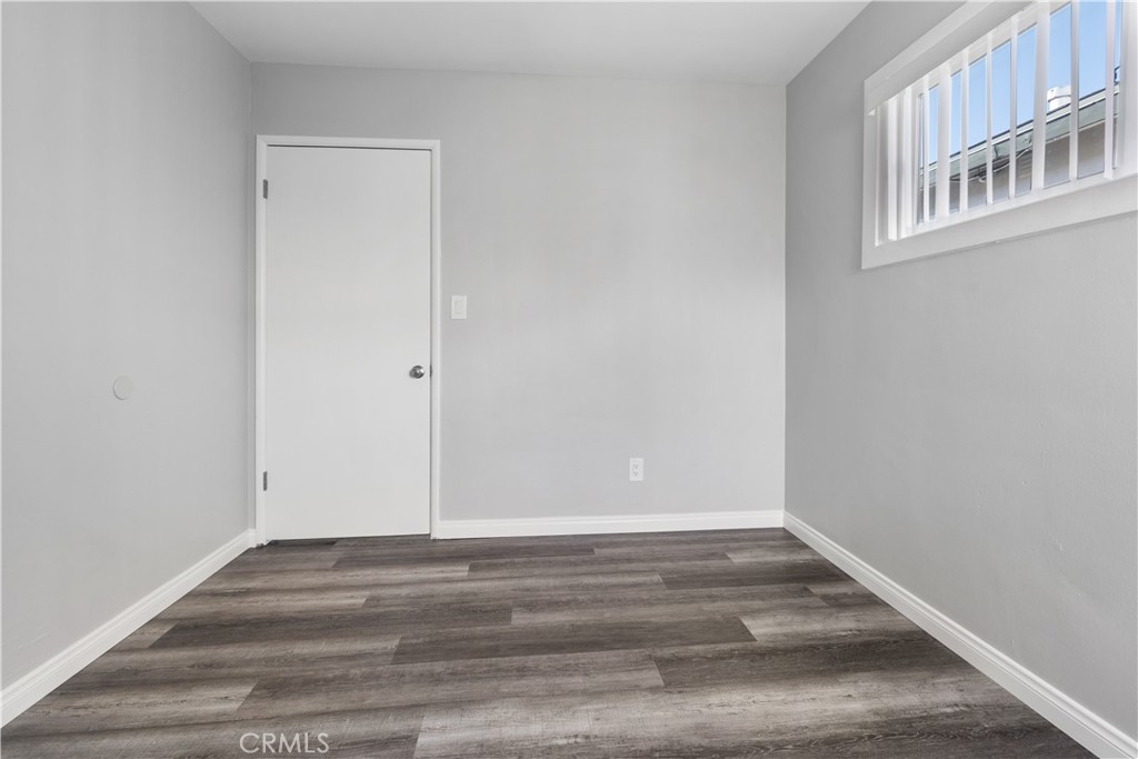 MLS #OC25245232 image #12