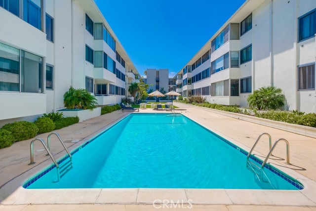 Detail Gallery Image 22 of 25 For 8701 Delgany Ave #305,  Playa Del Rey,  CA 90293 - 2 Beds | 2 Baths