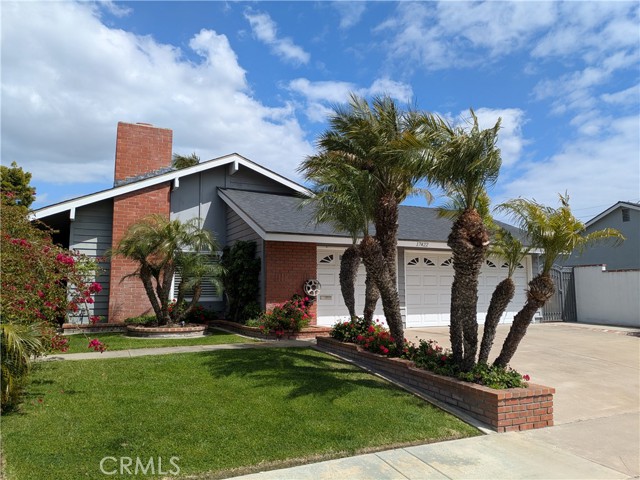 Detail Gallery Image 1 of 1 For 17422 Jepsen Cir, Huntington Beach,  CA 92647 - 4 Beds | 2 Baths