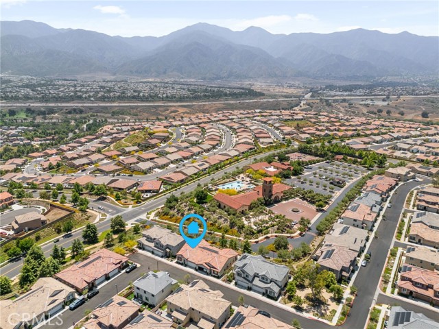 24205 Selwood Drive, Corona CA: https://media.crmls.org/medias/c34e8da5-adaf-4834-8d0e-6dd70fe28a5e.jpg