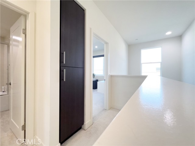 53 Gramercy, Irvine CA: https://media.crmls.org/medias/c34f6498-63fd-47d7-864f-b44e8838a58f.jpg