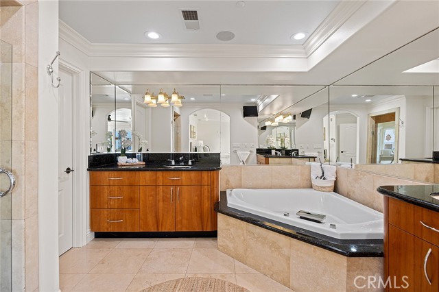 1110 Novilunio, San Clemente CA: https://media.crmls.org/medias/c3504918-d403-4bab-b48a-67daa353572d.jpg