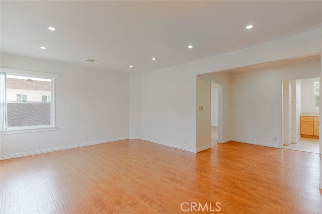 Detail Gallery Image 4 of 17 For 336 W Lexington Dr a,  Glendale,  CA 91203 - 1 Beds | 1 Baths