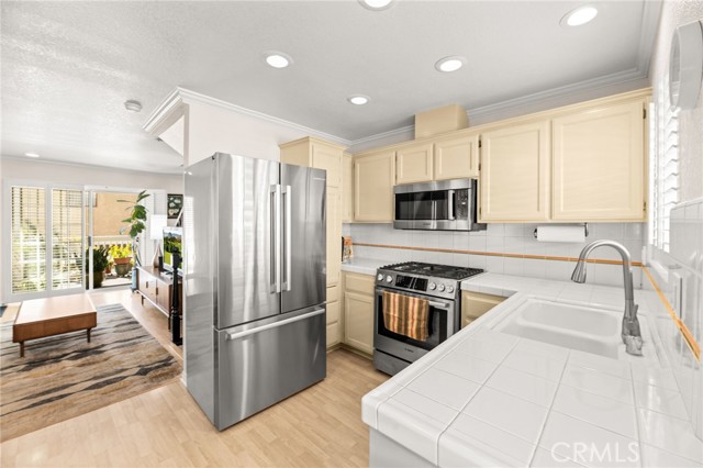 Detail Gallery Image 22 of 39 For 1534 Marcelina #B,  Torrance,  CA 90501 - 2 Beds | 1 Baths