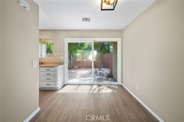 6590 Marquette Street, Moorpark CA: https://media.crmls.org/medias/c351242c-a441-49f3-9ff5-4a1dbfb07e78.jpg