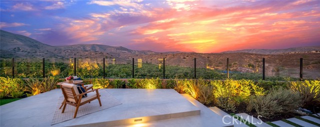 Detail Gallery Image 5 of 50 For 100 Albero, Irvine,  CA 92602 - 4 Beds | 3/1 Baths