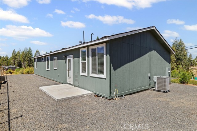 13872 S Park Drive, Magalia CA: https://media.crmls.org/medias/c3521b2f-0517-41aa-ac0a-53a623d4d055.jpg