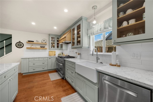 Image 5 of 25 For 502 Pinehurst Avenue