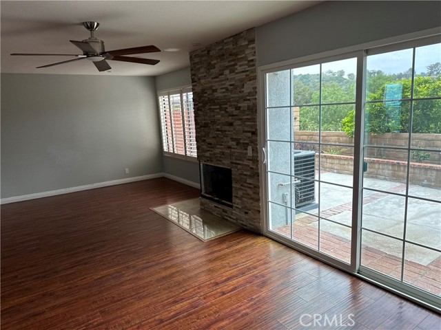 22142 Summit Hill Drive, Lake Forest CA: https://media.crmls.org/medias/c353755b-c2d8-4259-ab60-aa9e8ef0c21e.jpg