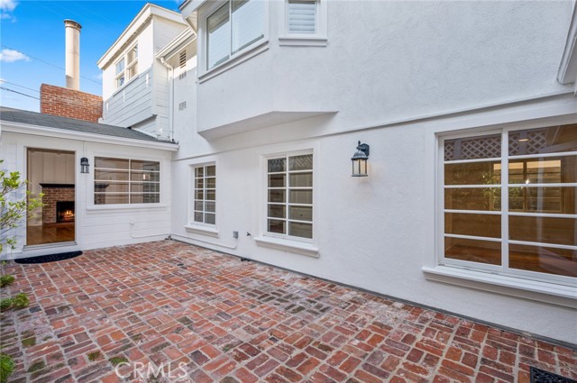 Detail Gallery Image 15 of 30 For 321 Poinsettia Ave, Corona Del Mar,  CA 92625 - 3 Beds | 2 Baths