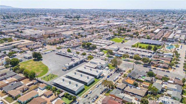 3506 W 133rd, Hawthorne CA: https://media.crmls.org/medias/c3547f71-b6a9-4883-bcf5-7086d57511b5.jpg