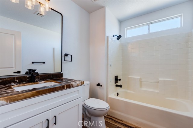 6548 Quail Spring Avenue, 29 Palms CA: https://media.crmls.org/medias/c3552399-1fa1-4b3f-a601-01998332ce90.jpg