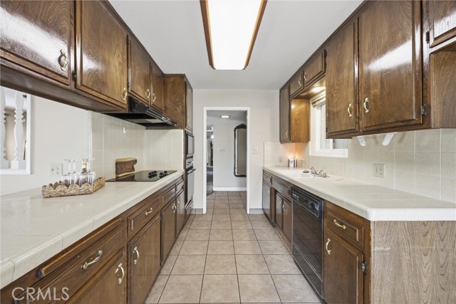 Detail Gallery Image 32 of 57 For 5605 Halifax, Bakersfield,  CA 93309 - 3 Beds | 2 Baths