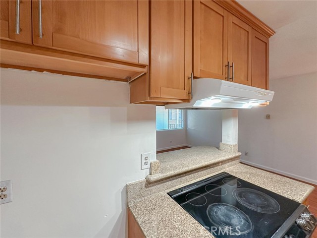 Detail Gallery Image 30 of 46 For 3045 E Theresa #8,  Long Beach,  CA 90814 - 1 Beds | 1 Baths