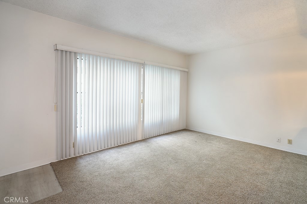 720 W 4th Street 118