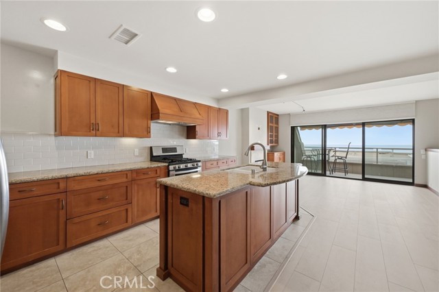 Detail Gallery Image 3 of 53 For 21771 Ocean Vista Dr #29,  Laguna Beach,  CA 92651 - 3 Beds | 3 Baths