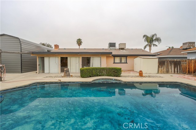 Detail Gallery Image 23 of 33 For 2416 Bladen, Bakersfield,  CA 93309 - 3 Beds | 2 Baths