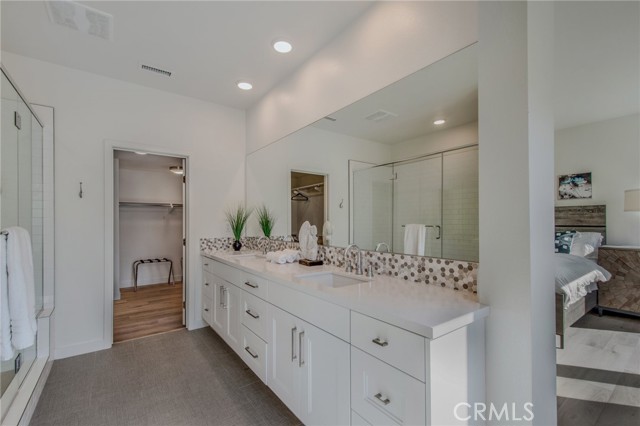 Detail Gallery Image 25 of 31 For 2353 Doheny Way, Dana Point,  CA 92629 - 3 Beds | 4 Baths