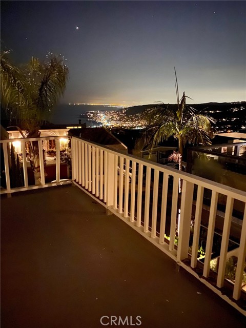 Detail Gallery Image 9 of 29 For 1164 Miramar St, Laguna Beach,  CA 92651 - 2 Beds | 2 Baths