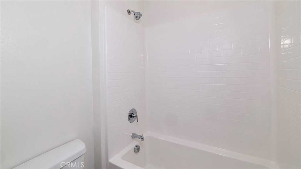 https://media.crmls.org/medias/c35900c0-2534-4dcb-aca8-35b4bd6caee3.jpg?preset=X-Large